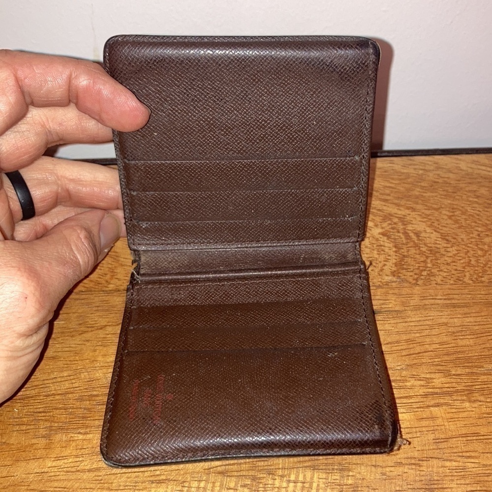Louis vuitton damier ebene billfold wallet 6 credit card slots - Picture 5 of 5
